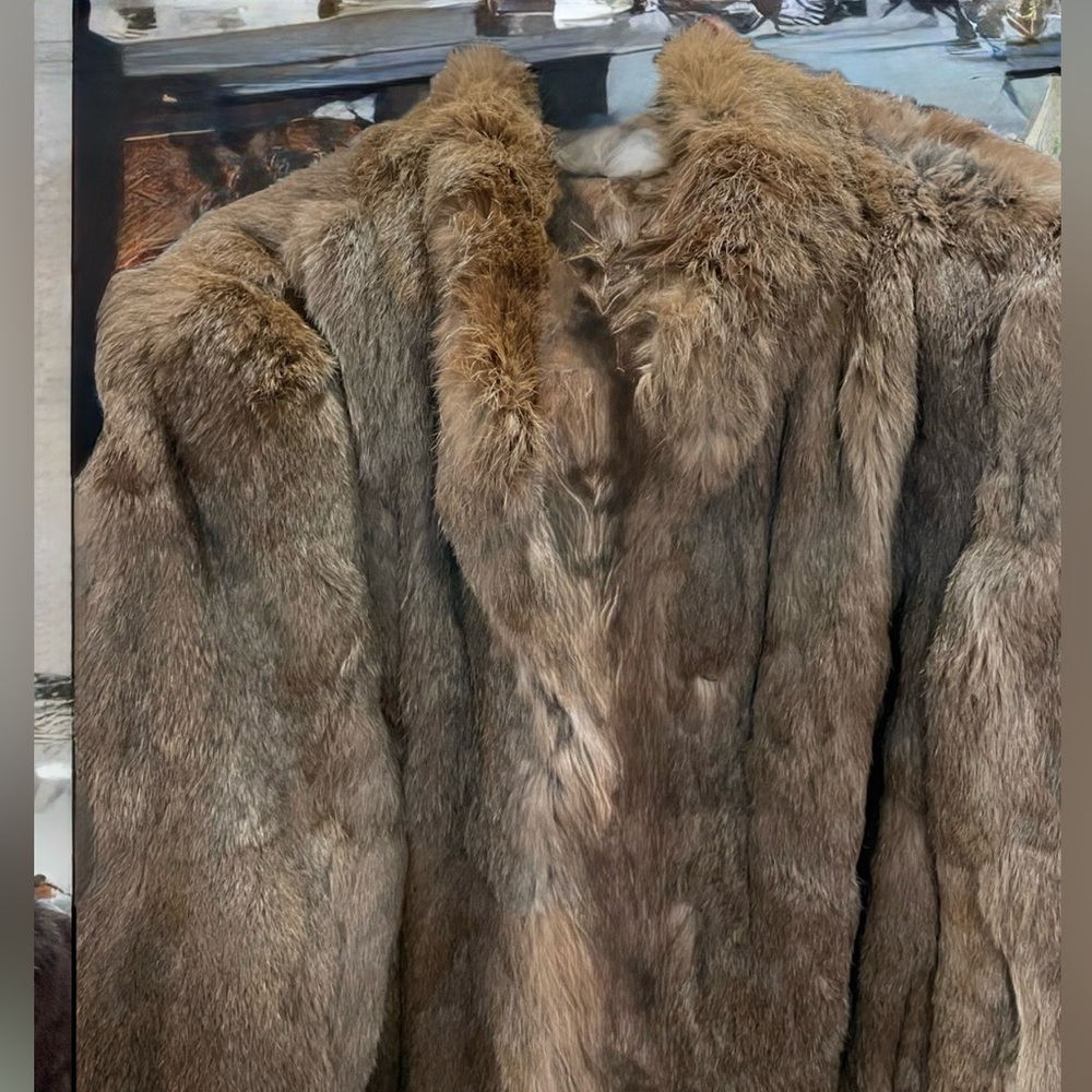 Luxurious Brown Rabbit Fur Jacket - Picture 4 of 6
